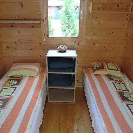 With Terrace And Scenic Grounds Holiday home Wrzosowo (Kamien)