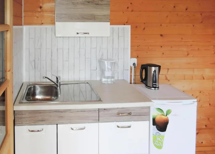 With Terrace And Scenic Grounds Wrzosowo (Kamien)