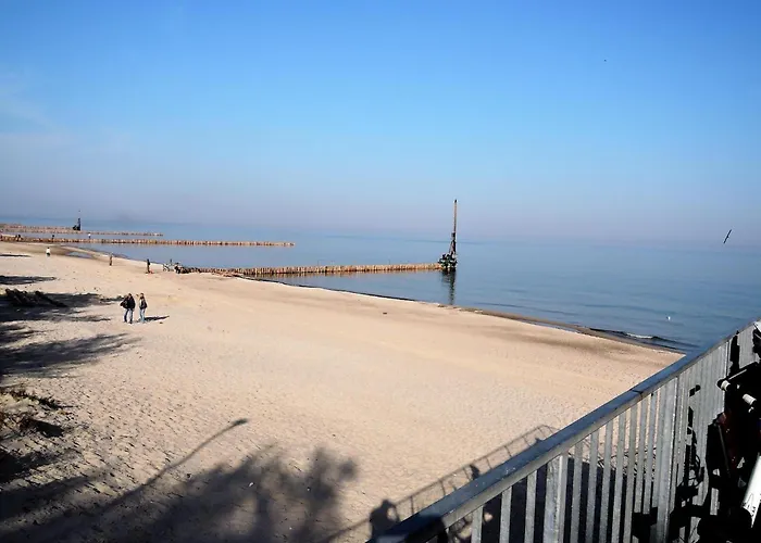 With Terrace And Scenic Grounds Сasa de vacaciones *